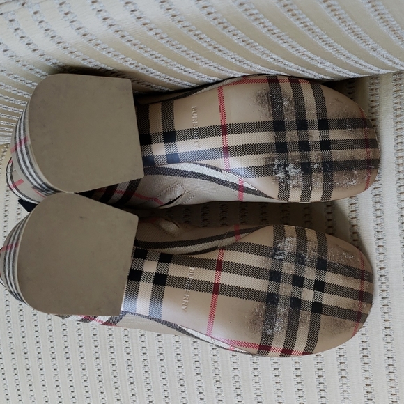 BURBERRY ARMDALE CHECK PLAID ANKLE BOOTS - Picture 11 of 14